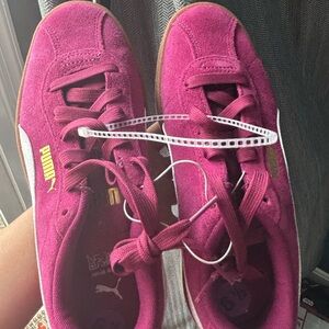 Puma Suede Low-Top Sneakers in Fuchsia and White